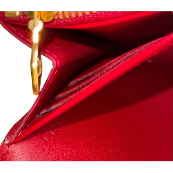 Louis Vuitton Red Monogram Vernis Wallet On Chain - Picture 6 of 8